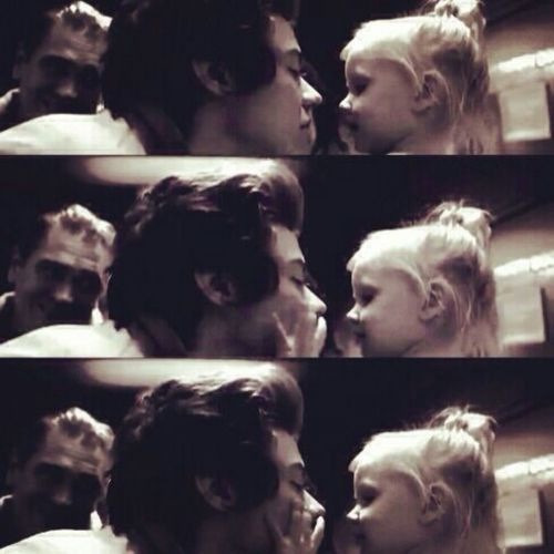 the-fabulous-five-guys:  Lux and Harry<3 on We Heart It. http://weheartit.com/entry/94219566?utm_campaign=share&utm_medium=image_share&utm_source=tumblr