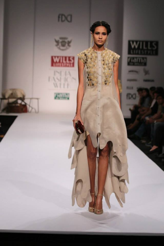 beautifulsouthasianbrides:  Samant Chauhan Wills Lifestyle India Fashion Week A/W