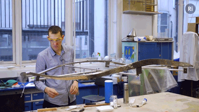 science-gifs:  Levitating Superconductor on a Möbius strip [video] h/t hilker 