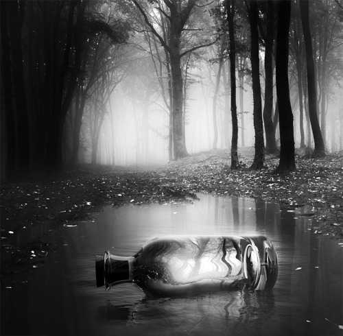 cinemagorgeous: Distorted Dreams by photographer Vassilis Tangoulis.