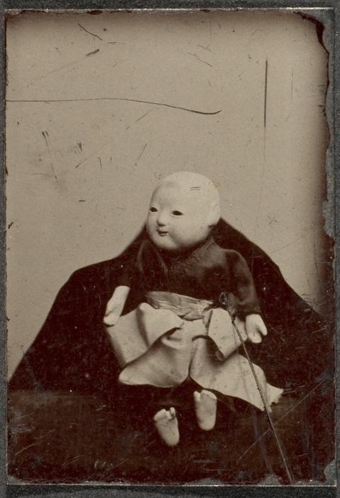 eastmanhouse:Japanese dollUnidentifiedca. 1880tintypeImage: 2.5 x 1.7 cmMuseum CollectionI’m t