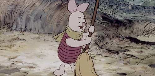tiggersfamily: Now Piglet lived in the middle of the forestin a very grand house in the middle of a 