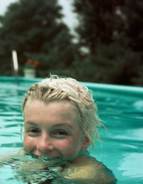 wehadfacesthen - Marilyn Monroe, photo by Milton Greene,...