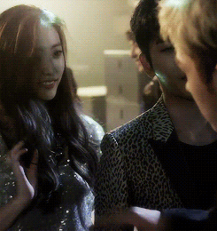 soowons:  siwoo getting jealous 