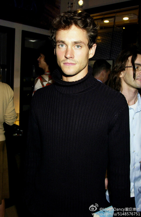 winterfalconx:Vanity Fair private party, London 2004