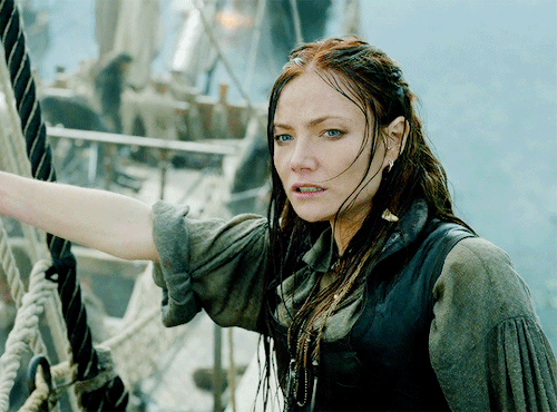 aquamancienne:Clara Paget as Anne Bonny in Black Sails (2014-2017) “XXVIII.”