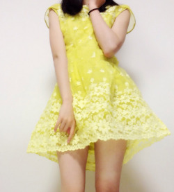 linausagii:  Yellow Short Sleeve Embroidery