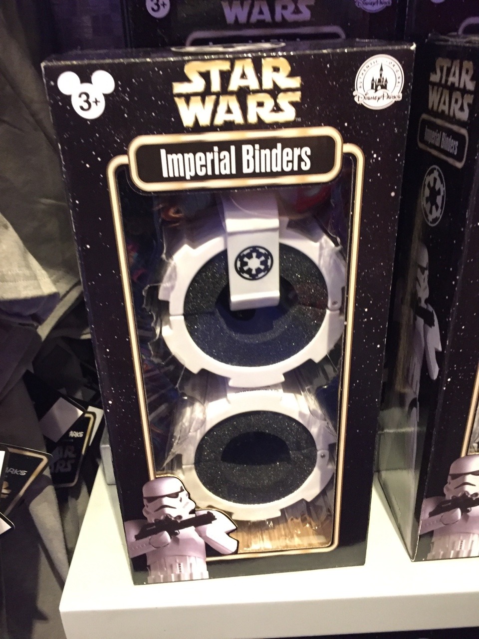 Disneyland shopping for kinksters