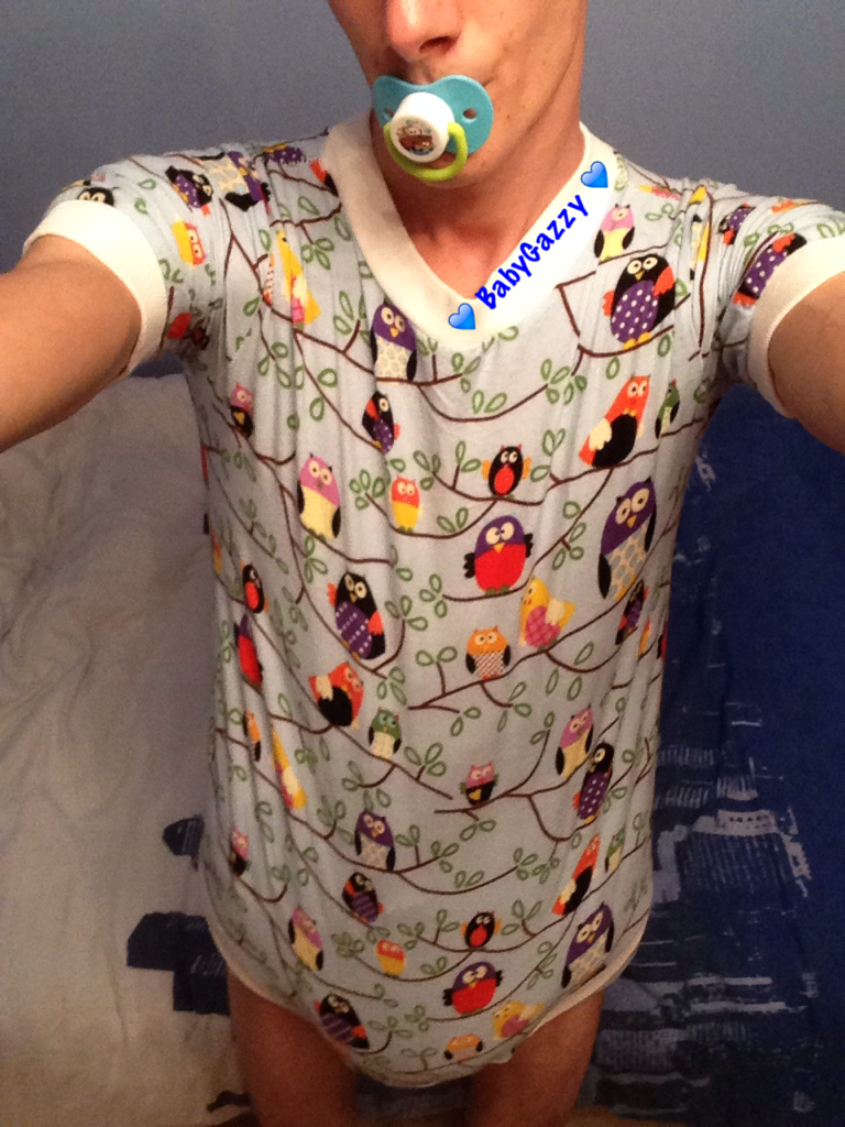 babygazzy:  Heeeeeeey 😄  Just checking in, really need to get a onesie with decent