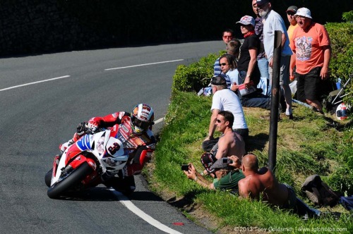 thisorthat2:  Isle of Man TT The deadliest porn pictures