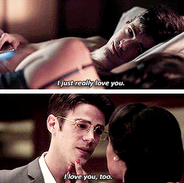 captainswaan:There’s something that I need to say to you. I love you.