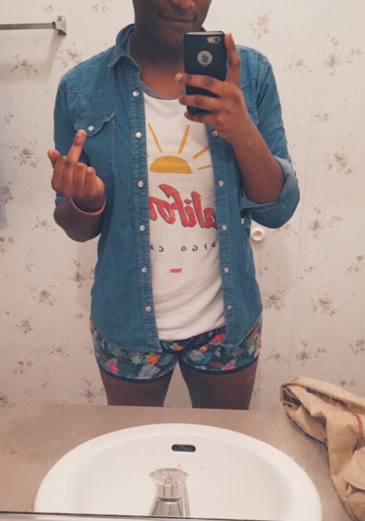 I do not fucks with pants 🖕🏾