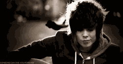 juntos-perdidos-en-el-espacio:  sweet-suicide-scream:  Perfectionn &lt;3&lt;3&lt;3    chris culiao ricoh:(