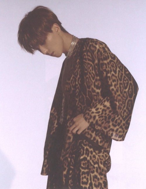 [SCAN] MINO ‘FIRST SOLO ALBUM : XX’ ©BENICE BEKIND