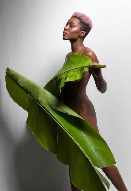 90staughtme: ETHEREAL.  shot by the lovely @natalie_campos(instagram)