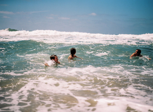 natalieallenco:Waves in San Diego. #120film