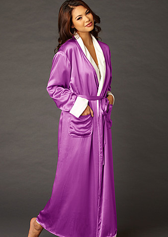 Now on Clearance: Color of the Year - Radiant Orchid Il Cieli Reversible Spa Robe ($196)