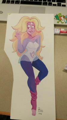 kirukrono:  Rainbow Quartz in gouache! 