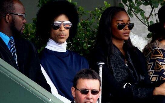 so-treu:  purplepersuasion:  Prince watching Rafael Nadal at the French Open 1 -