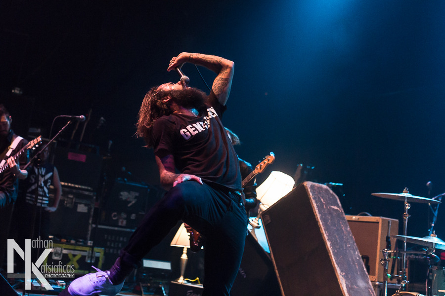 letlivebrasil:  #letlive. breakin’ all the rules.   More pics via New Noise Magazine