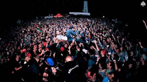 Method man crowd surfing