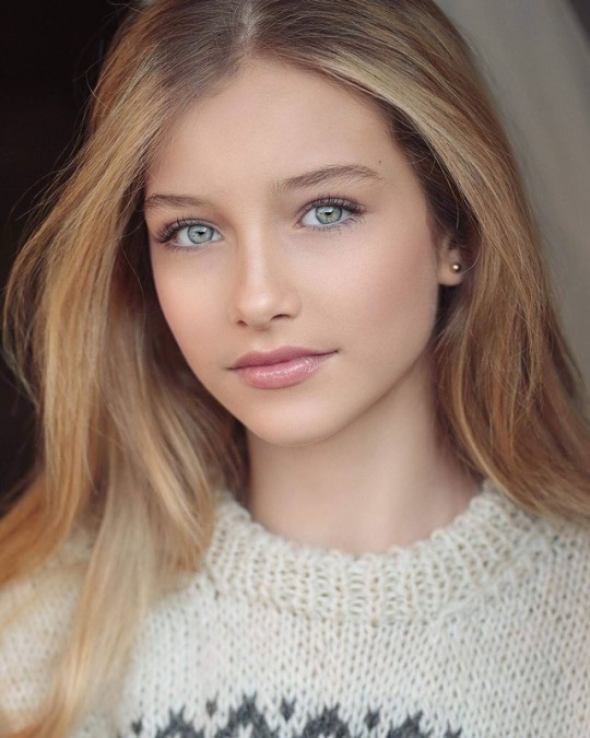 possiblythebesteyesintheworld:   https://www.instagram.com/5upereyes/  I #love these