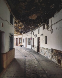 travelingcolors:  Setenil de las Bodegas,