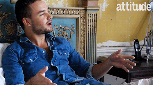 fourchevrons:  Attitude bts x 