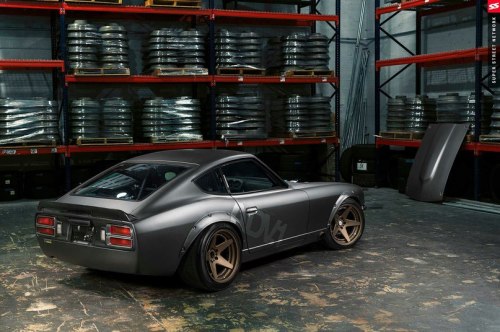 hirocimacruiser:  ADV1 280Z with an 800+HP 2JZ conversion. More info here http://performancedrive.com.au/adv-1-datsun-280z-gets-mean-2jz-engine-conversion-video-1113/ 