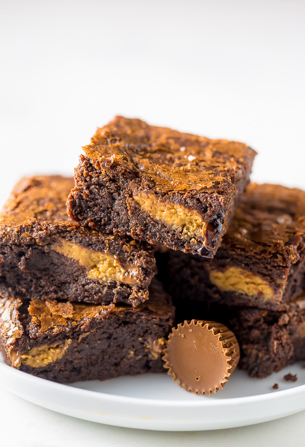 sweetoothgirl:  Peanut Butter Cup Brownies  