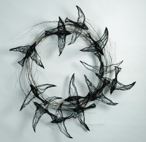 artchipel:Celia Smith (UK)Celia Smith uses wire to create sculptures. Each sculpture is a three-dime