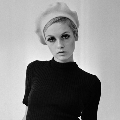 Twiggy photographed by Ron Burton, 1966