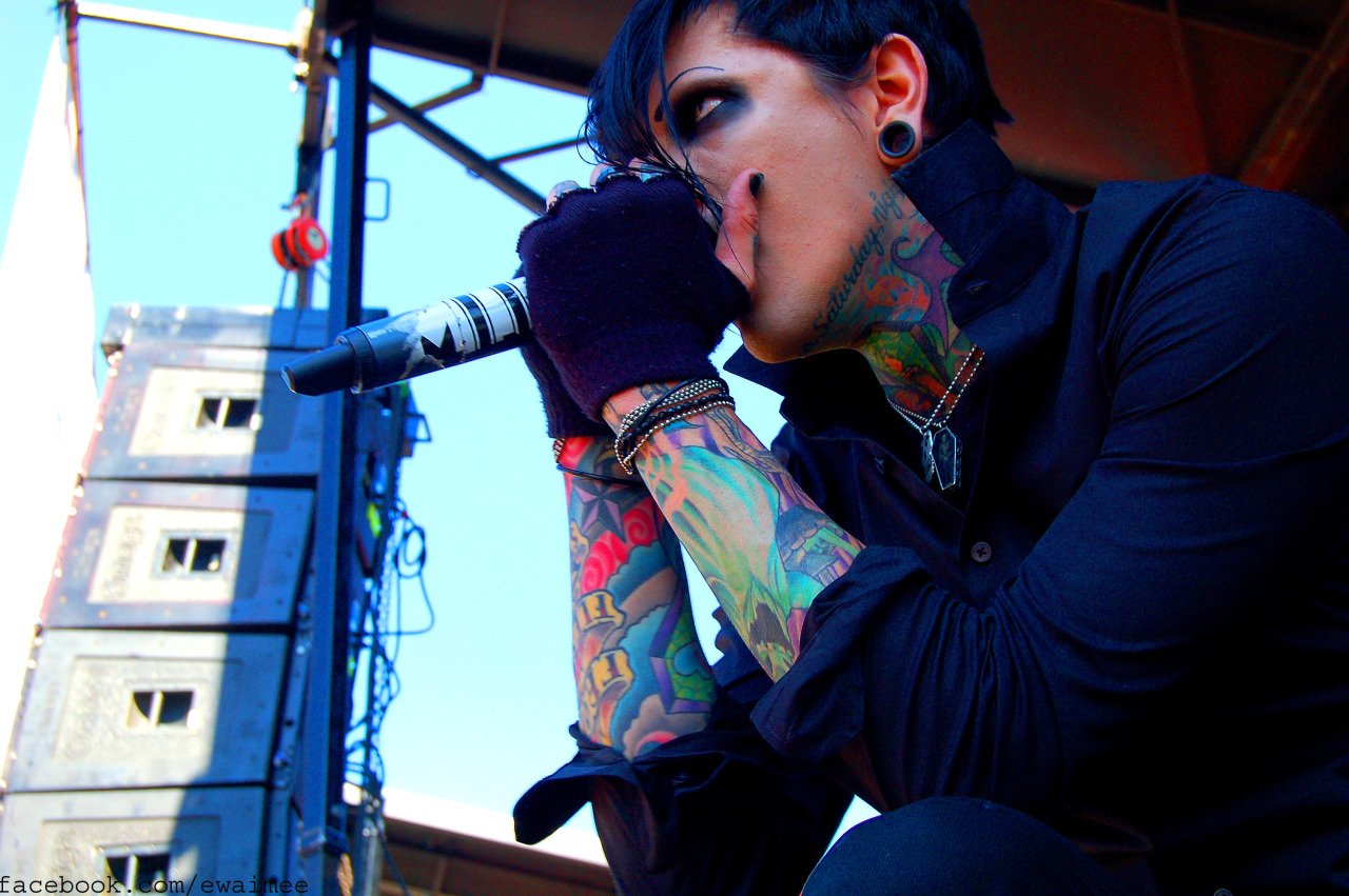 aimeescottphotography:  Chris Motionless, Motionless In White. Mayhem Festival, Seattle