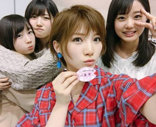 air-wotathekpopfan:AKB48G national HS   2018.03.11  YuuNaa & friends