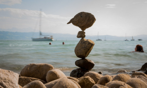 headyhunter: Michael Grab has mastered the art of stone balancing. He explains how he does it. 