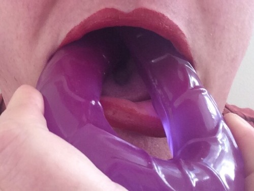 Working on my gag reflex. adult photos