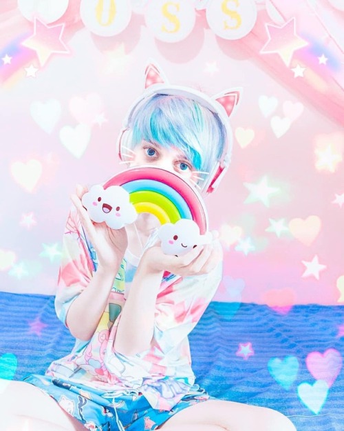 Colorfull Kitty ..What rainbow color are you? ❓.~ I&rsquo;m ALL of them, of course lol I try to be m