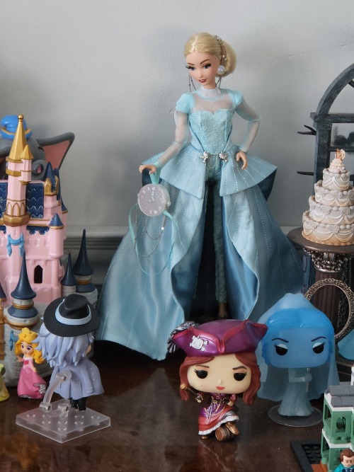 I Heard Someone (xCanadensis, I Believe) Say That This Cinderella Doll Looks Like A Businesswoman...