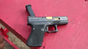 hoplite-operator:   Salient Arms International Tier 1 Glock 19: The $2500 Glock -