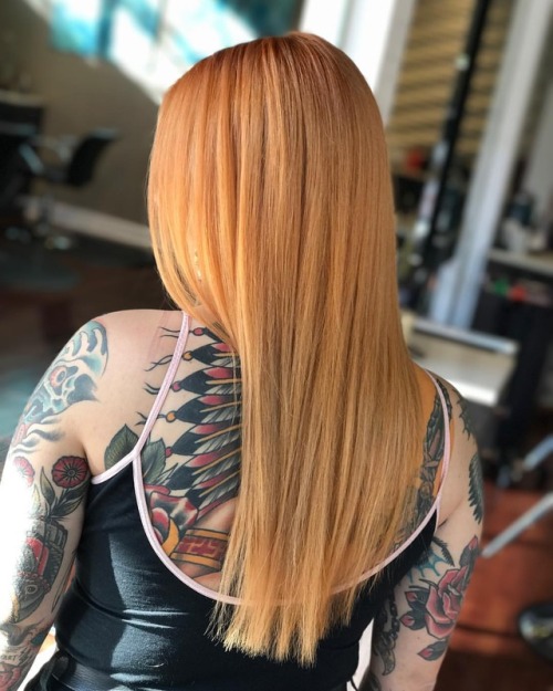 Honestly obsessed with @hashtag__basic and her peach hair. We&rsquo;ve been getting a little more sa