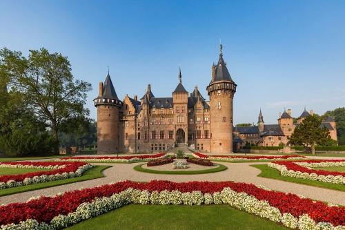 kasteel de haar • the best castles close to amsterdam (visit european castles)