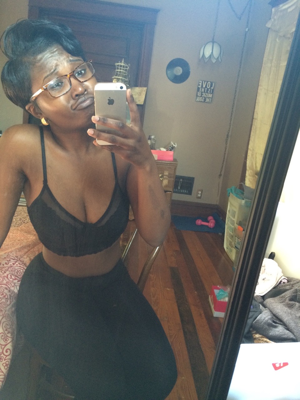 chawklitgoddess:  Da glo