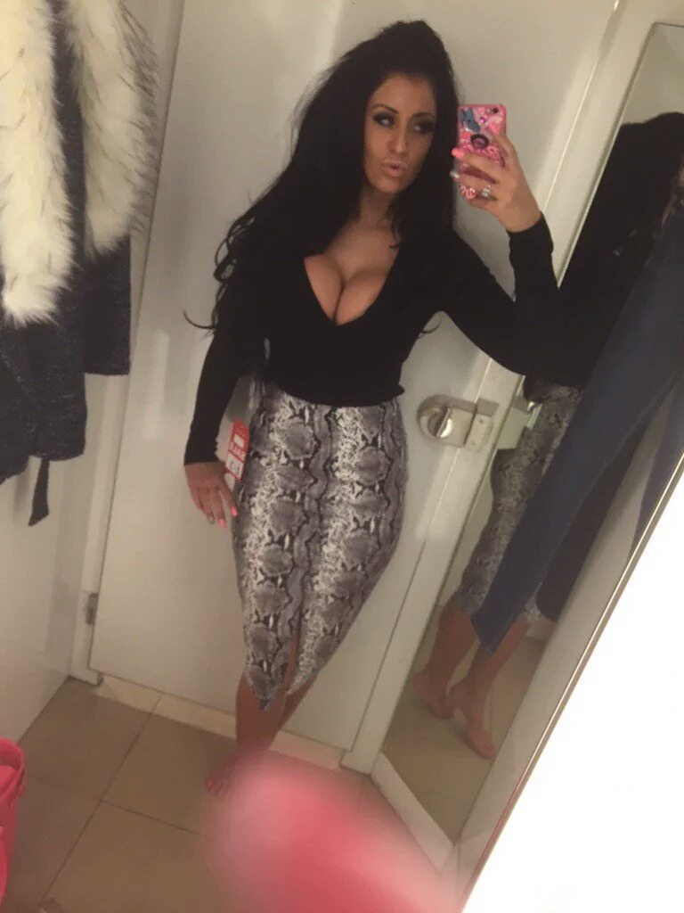 lovetightdress:   Threesome - Wife  /   Dress - Tight   /   Dark Deep X   /