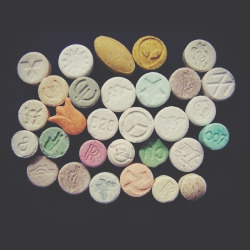 Grimreeferprince:  I Miss The Days Of Ecstasy. Fuck That Molly Shit. 