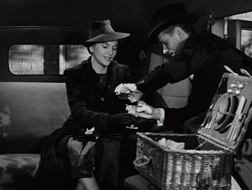 dyx:JOAN FONTAINE &amp; LAURANCE OLIVER in REBECCA (1940) dir. Alfred Hitchcock