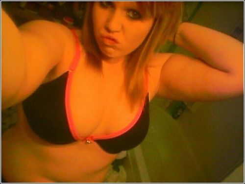 chevy-girl00: Chevy’s Sunday morning :)