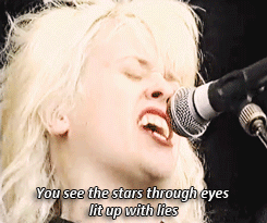 fetalchild:  Babes in Toyland performing ‘Bruise Violet’ live at Reading Festival,