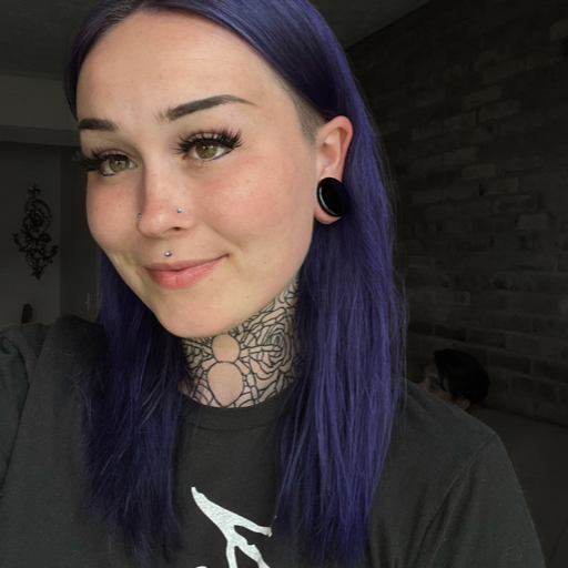 justsomegirlwithgreenhair:  🎀Have a gif I didn’t even mean to make 🎀
