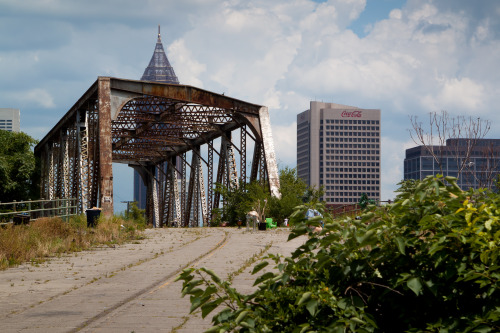 madhouseimages:  This is Curtis. This is where Curtis lives, Bankhead Avenue abandoned bridge, Atlan