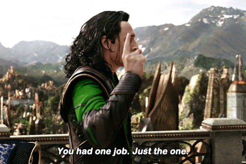 Tom Hiddleston As Loki Laufeyson In Thor: Ragnarok (2017) Dir. Taika Waititi